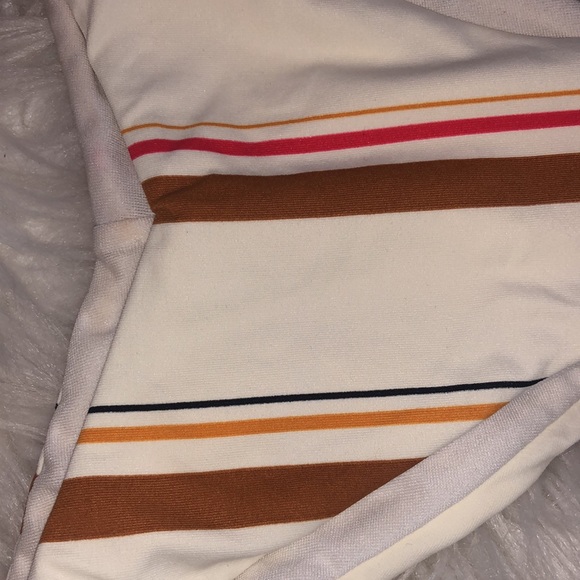 Billabong striped bikini - Picture 7 of 7